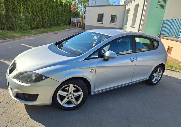 seat pomorskie Seat Leon cena 18500 przebieg: 197000, rok produkcji 2011 z Moryń